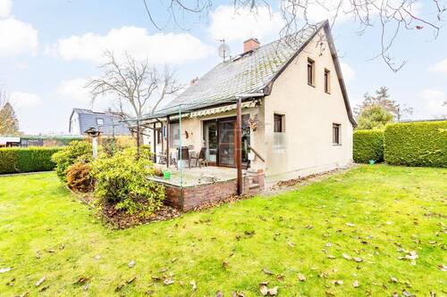 Gartenansicht - 4 Zimmer Einfamilienhaus in Berlin