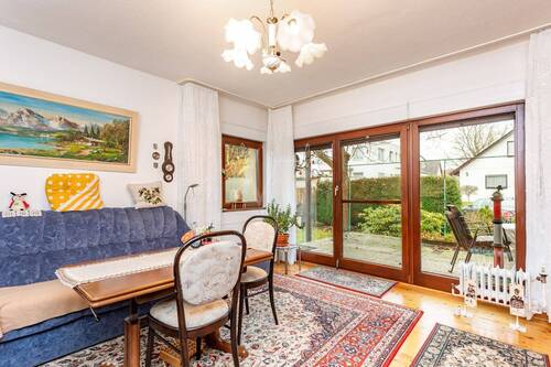 Wohnzimmer mit Kaminofen - 