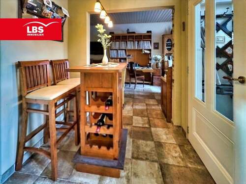 Durchgang Küche zum Wohn- und Essbereich - 