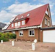 + Sie haben alle Möglichkeiten: Hauptwohnung + 2 genehmigte Ferienwohnungen + ca. 150m² Nutzfläche + - Sylt Westerland