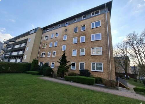 Hausfront - 
