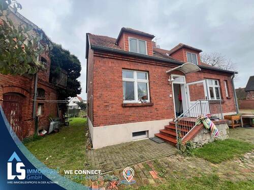 Wohnhaus - 