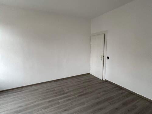Zimmer 2 - 