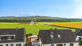 Ausblick - Idyllisches Wohnen: 3-Zimmer-Wohnung mit traumhaftem Ausblick