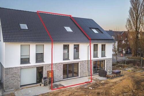 Bild 2 - 5 Zimmer Reihenmittelhaus zum Kaufen in Alsdorf