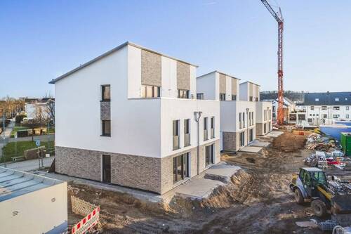Bild 3 - 5 Zimmer Reihenmittelhaus in Alsdorf
