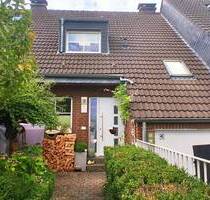 RESERVIERT _ 1 FAM.-REIHENHAUS MIT GARAGE PROVISIONSFREI IN DINSLAKEN-OBERLOHBERG