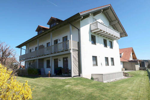 Bild1 - Helle 2-Zimmer-Terrassenwohnung mit Garage und Gemeinschaftsgarten