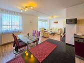 Blick in das Wohnzimmer - 