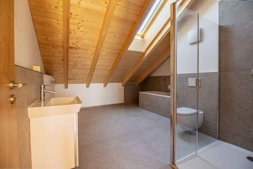 Badezimmer - Etagenwohnung mit 110,00 m&sup2; in Amerang zum Kaufen