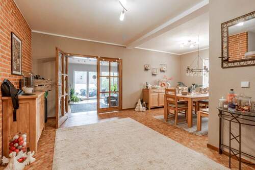 Flur, Essbereich - EG - 