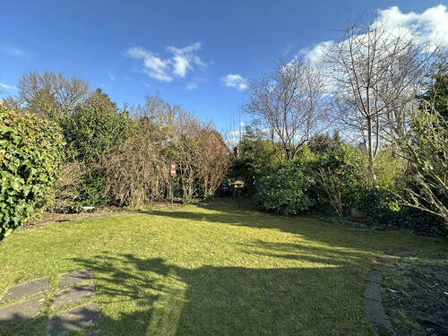 Garten - 3 Zimmer Doppelhaushälfte in Hamburg