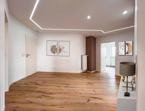 Diele (Beispielinterieur) - Etagenwohnung mit 95,20 m² in Landshut zum Kaufen