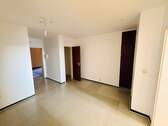 8 Eingangsbereich - 