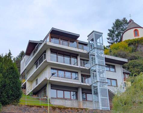 Moderne Architektenvilla mit Panoramaaufzug - Mehrfamilienhaus, Wohnhaus in Cochem