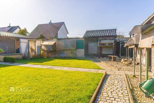 Garten - Einfamilienhaus mit 100,00 m&sup2; in Wegberg zum Kaufen