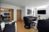 Wohnzimmer (1) - Etagenwohnung mit 62,20 m&sup2; in Leipzig zum Kaufen