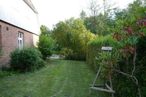 Garten am Haus.jpg - 