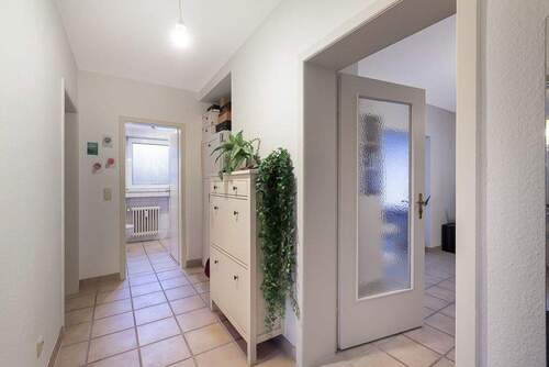 Flur - 2 Zimmer Etagenwohnung in Frechen