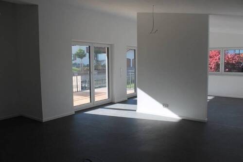 Raum-Klima, für Freude und Kreativität - 3 Zimmer Terrassenwohnung in Eichendorf