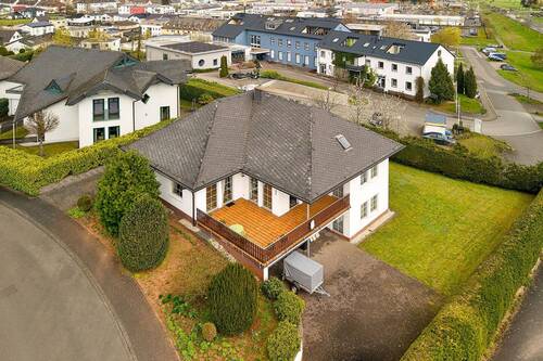 DJI_20260402150445_0011_D.jpg - Einfamilienhaus gute Lage in Wittlich