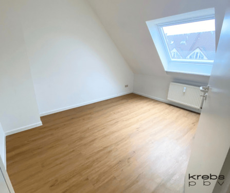 Kinder-/Arbeits-/Sportzimmer 1. Ebene - 