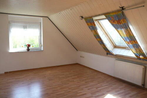 Zimmer OG 2.jpg - 