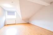 Zimmer Whg. DG DS 31 - 