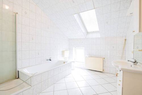 Badezimmer Whg. DG DS 32 - 