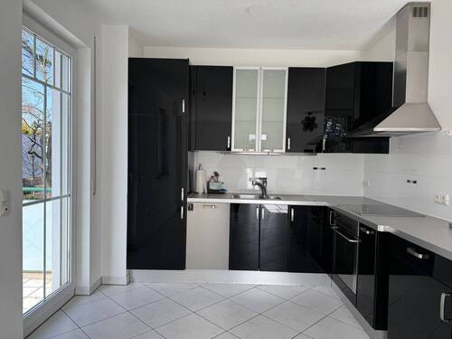 Küche mit West-Balkon - 