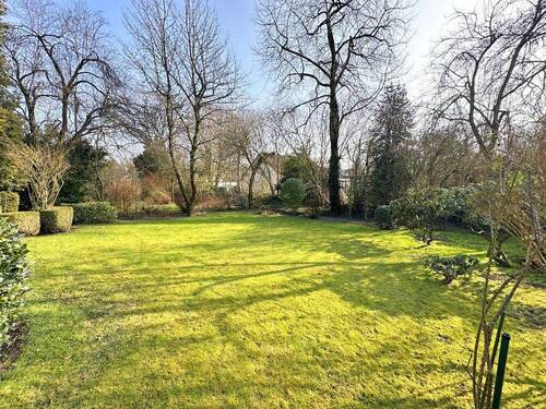 Blick in den Garten - Einfamilienhaus mit 207,90 m² in Bargteheide zum Kaufen