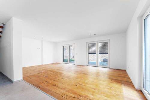 Wohnzimmer Haus b - 5 Zimmer Doppelhaushälfte zum Kaufen in Lupburg