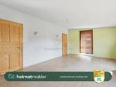 Schlafzimmer Eltern leer KI - 