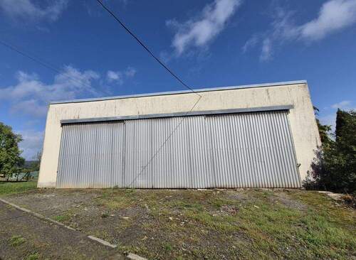 Werkstatt und Garage Traktoren - Einfamilienhaus mit 203,00 m² in Weitersbach zum Kaufen