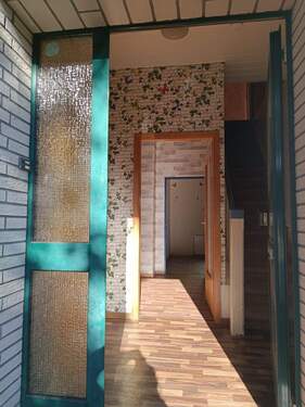 Eingang - 7 Zimmer Einfamilienhaus in Zetel