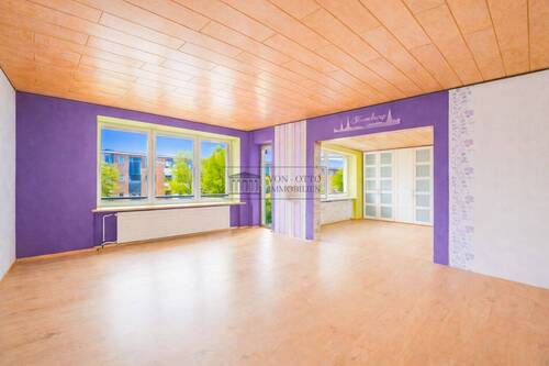 Wohnzimmer - 3 Zimmer Etagenwohnung zum Kaufen in Hamburg