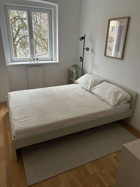 Bild 2 - 2 Zimmer Etagenwohnung zum Kaufen in Berlin