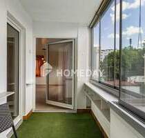 Helle 3 bis 4 Zimmerwohnung mit Südloggia und Garagenstellplatz in idealer Lage - Villingen-Schwenningen