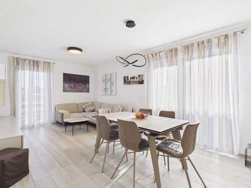 Essen/Wohnen - 5 Zimmer Einfamilienhaus zum Kaufen in Rottweil / Neukirch