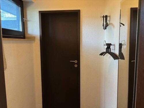 Flur zum Gäste-WC - 