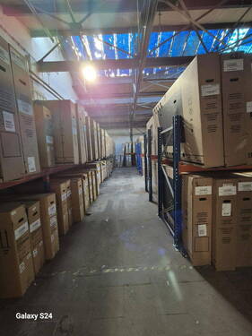 Bild 1 - Lagerhalle mit Industriecharme - ca. 733 m² in zentraler Lage zu vermieten