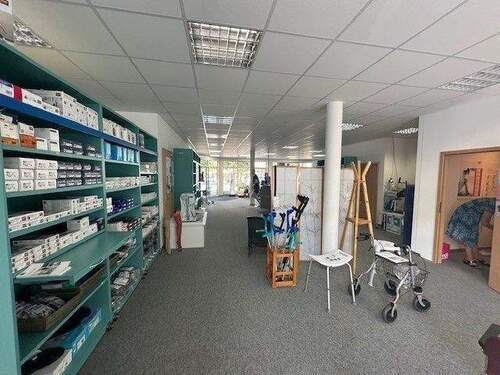 Ansicht 3 Laden.jpg - 