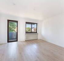 Provisionsfrei! Bezugsfreie, renovierte 3-Zimmer-Wohnung bei Bamberg (Breitengüßbach)