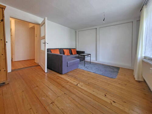 Zimmer - Etagenwohnung mit 50,00 m² in Augsburg zum Kaufen