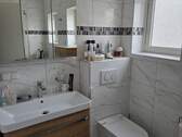 20250417_151532.jpg - 6 Zimmer Mehrfamilienhaus, Wohnhaus in Feucht