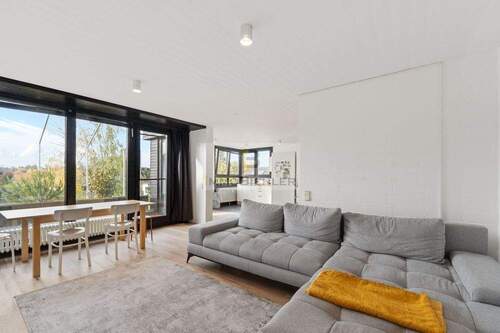 Wohnzimmer 1.OG - Mehrfamilienhaus, Wohnhaus mit 254,00 m&sup2; in Düren zum Kaufen