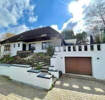 Über 290 m² Wohn-Nutzfläche - Wohnen auf allen Ebenen - Hamburg / Duvenstedt