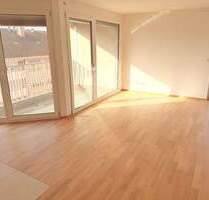 +++ Neubau-Erstbezug | 3-Zimmer-Wohnung | Loggia, Balkon, EBK & TG +++ - Singen