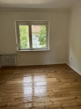 Essen - 3 Zimmer Etagenwohnung in Detmold