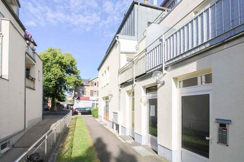 Seitenansicht 02 - 1 Zimmer Etagenwohnung zum Kaufen in Dresden